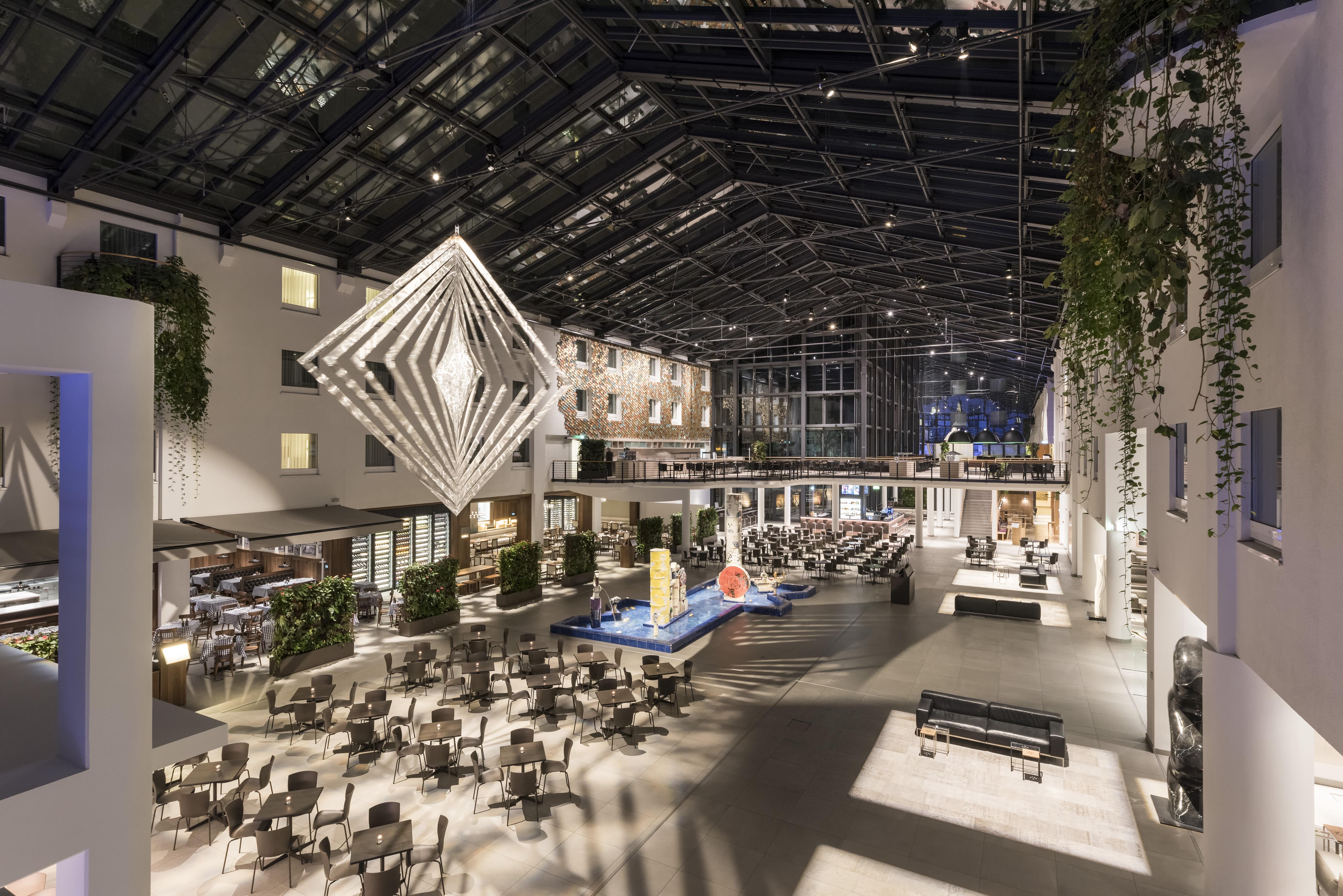 Estrel 4* Berlino